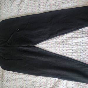 Victoria's Secret Black Sweatpants for Casual Comfort